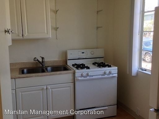 2nd image of 6567 Tait St