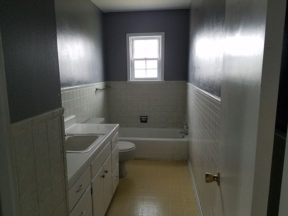 5th image of 508 Cedar Ave