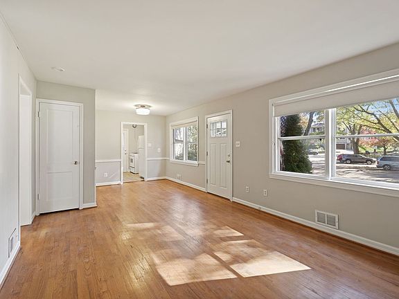 3rd image of 9714 Montauk Ave