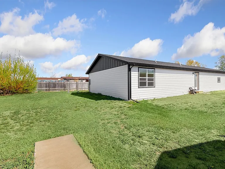 1119 Harrison St — Photo 21