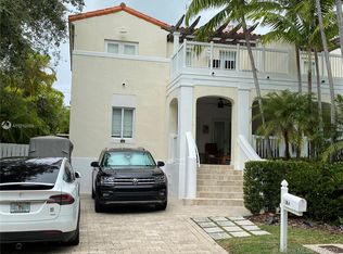 584 Fernwood Rd #584, Key Biscayne, FL 33149