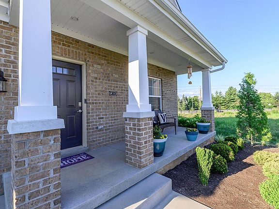 4th image of 151 Ash Rapids Ct