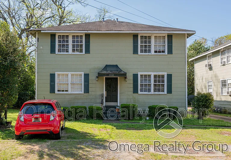1032 Pershing Ave #A — Photo 1