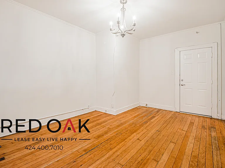 532 S Coronado St #202 — Photo 8
