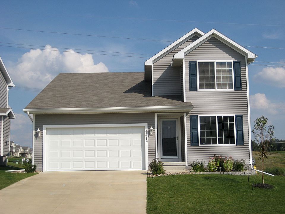 2nd image of 4419 146th St