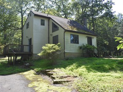 2157 Deer Track Dr, East Stroudsburg, PA, 18302