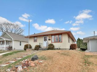 892 Stryker Ave, West Saint Paul, MN 55118