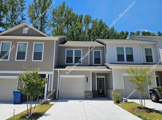 3488 Sumersbe Ct, Atlanta, GA 30349