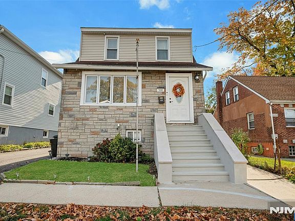 2nd image of 500 Ridgefield Terrace