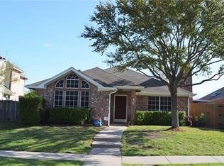 2157 Chapman Dr, Carrollton, TX 75010