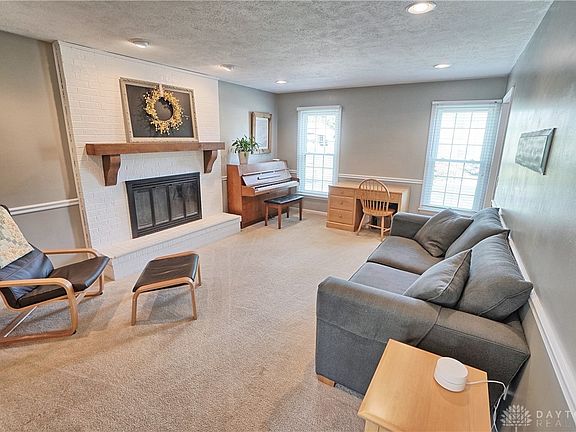 5th image of 4820 Carlow Cir