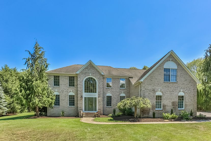 20 Canterbury Ln, East Greenwich, RI 02818 Zillow