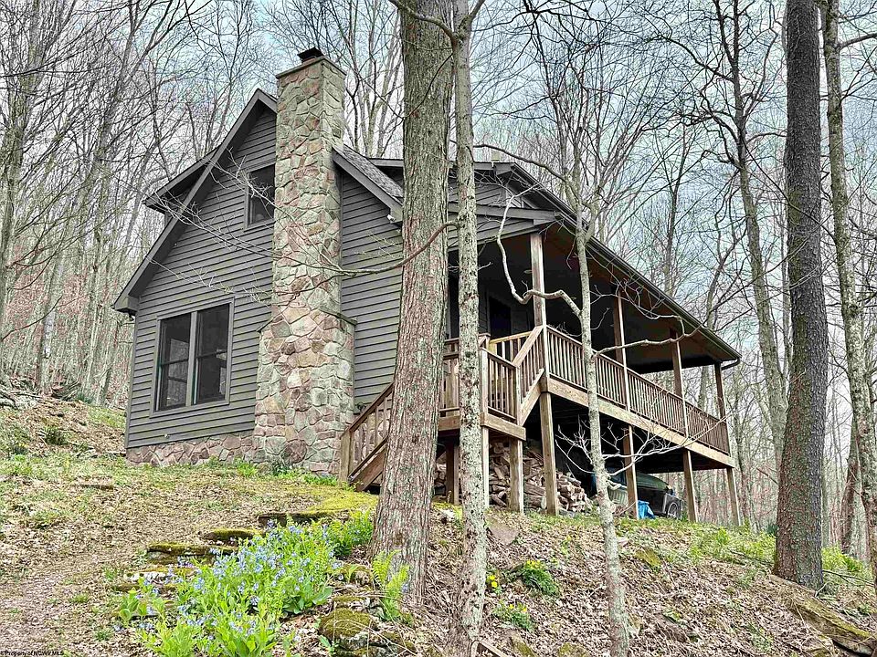1st image of 155 Meadows Rd E