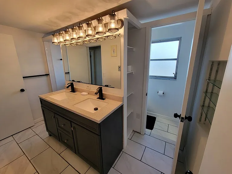 Master Bath 2