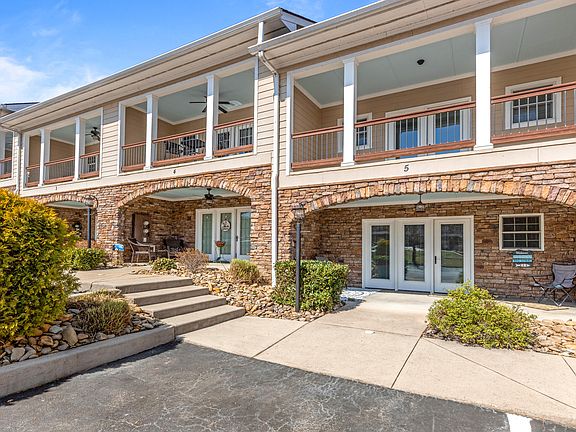 4th image of 1235 New Lake Rd Unit 5