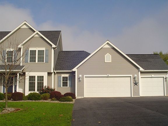 2nd image of 8 Quarry Dr