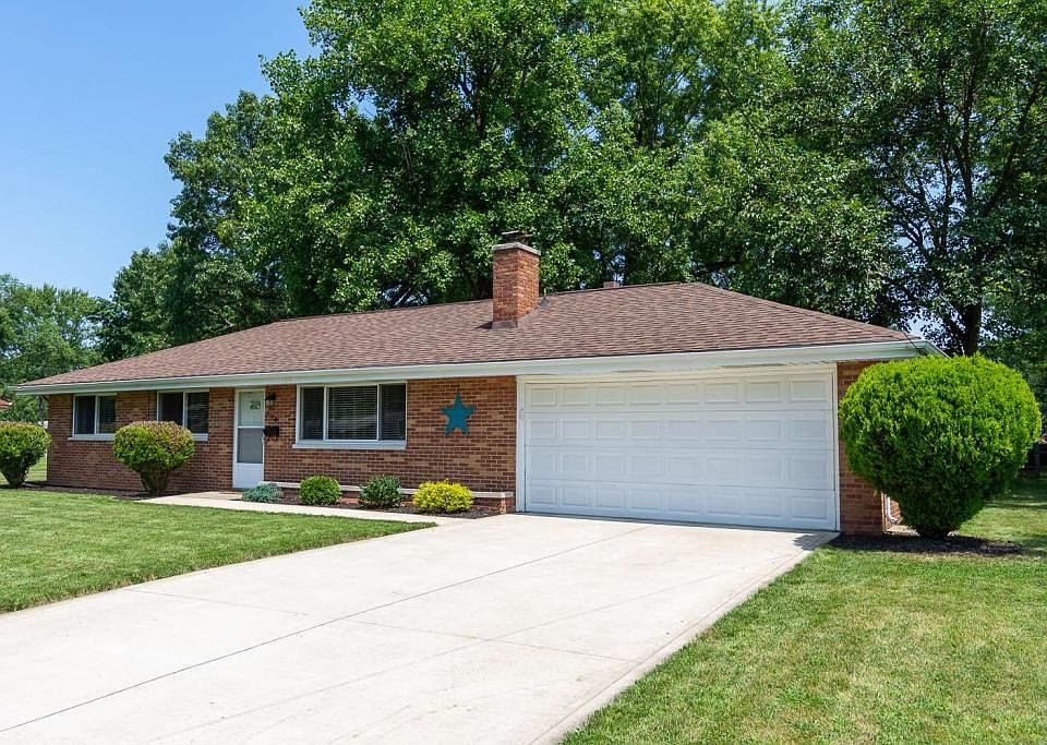 1st image of 198 Foster Ave