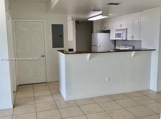 215 SW 42nd Ave APT 505, Miami, FL 33134