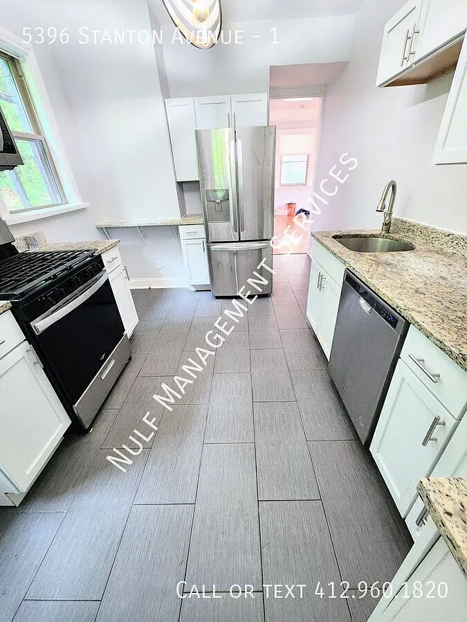 4 bed, 1.5 bath in Stanton Heights — Photo 1