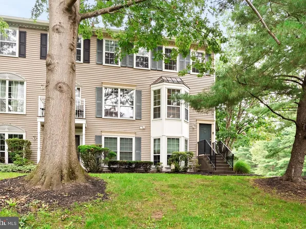 46 Lehavre Ct, Hamilton, NJ 08619
