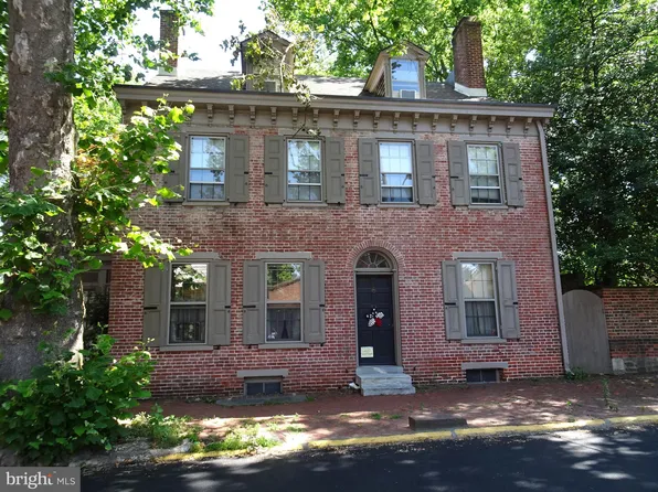 411 Delaware St #A, New Castle, DE 19720