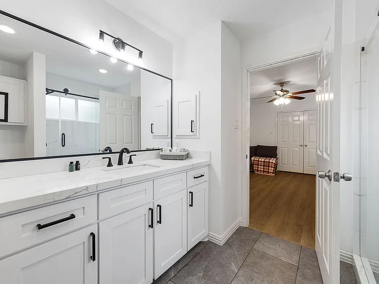 3219 Castlewind Dr — Photo 26