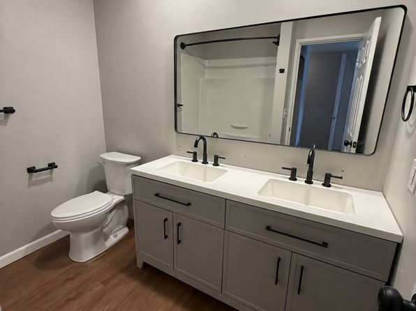 922 W Church St APT 8