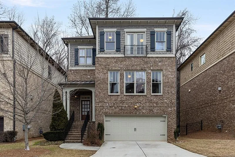 4 bed, 3.5 bath, $5,300 — Photo 1