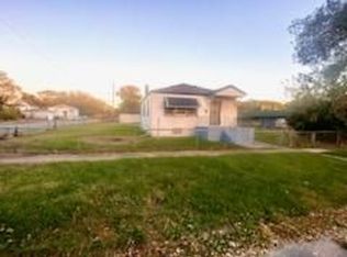 2405 Pierce St, Gary, IN 46407