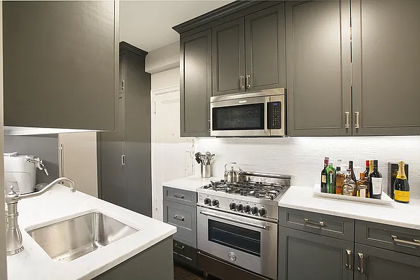 Sold by Stribling | media 7