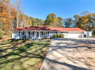 654 Garner Rd SW, Lilburn, GA 30047