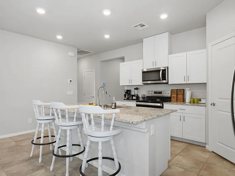 73 Hawk Ave — Photo 21