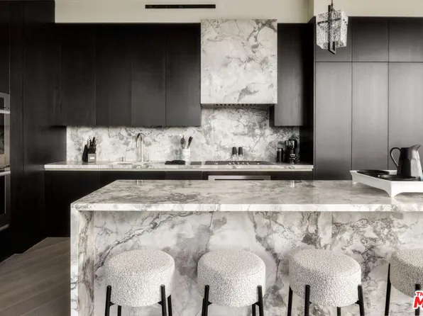 211 W Elm Ct #11E, Los Angeles, CA 90067