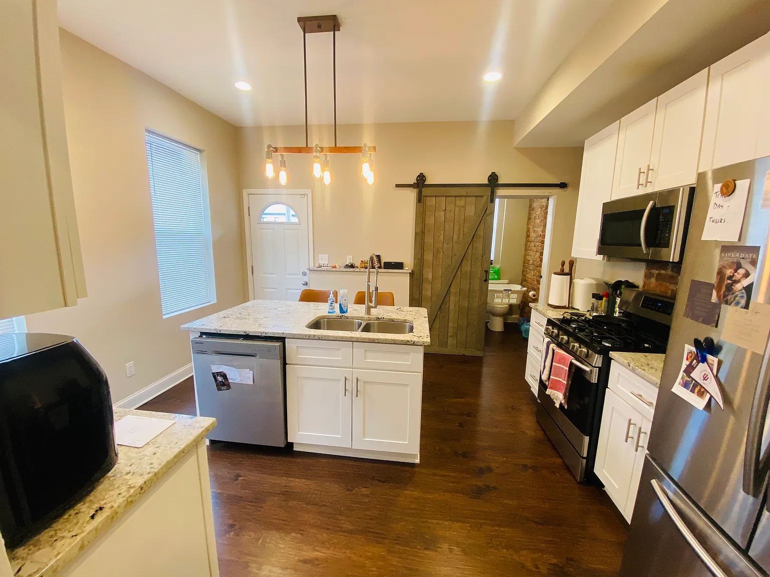 1138 S High St — Photo 3