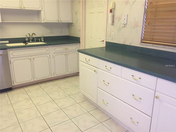 5th image of 5108 Brittany Dr S APT 207