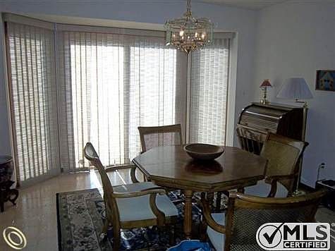 Eat in Kitchen with Doorwall.jpg