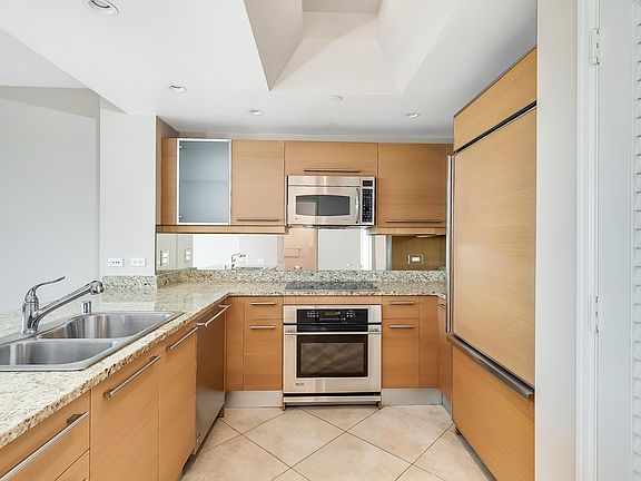 2nd image of 322 Karen Ave Unit 605