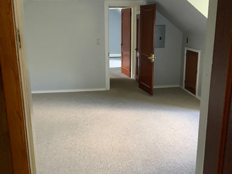 106 Tripp Hollow Rd — Photo 2