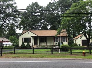 588 Main St, Hudson, MA 01749