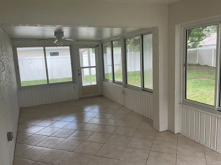 6 Ripple Pl — Photo 9