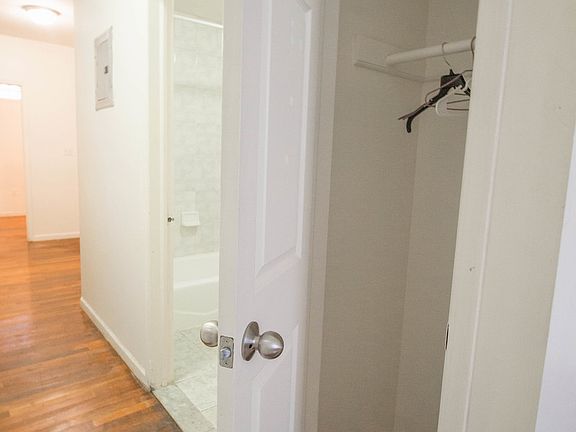4th image of 51 Clifton Pl APT 2D