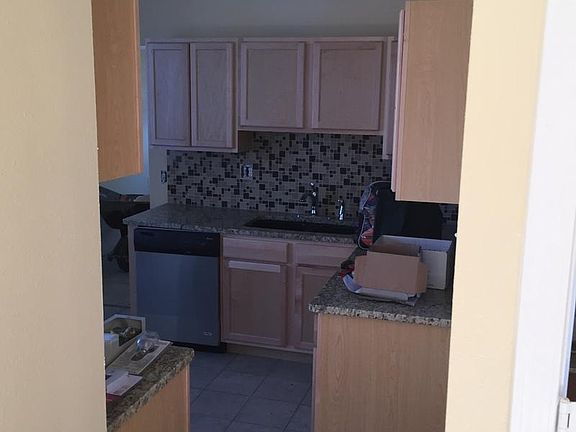 4th image of 1474 Lowell Blvd #1