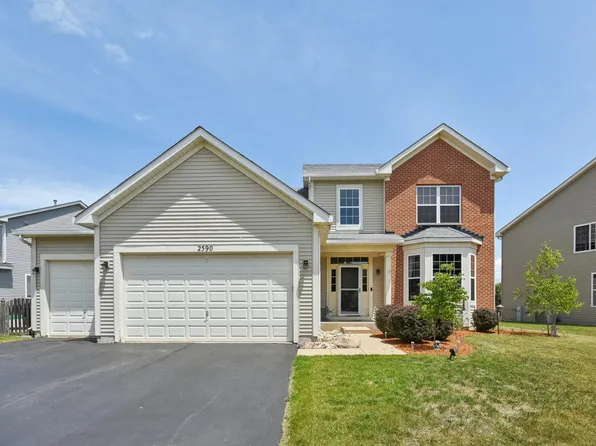 2590 Hennig Rd, Hampshire, IL 60140