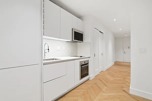 Rented by Compass | media 3