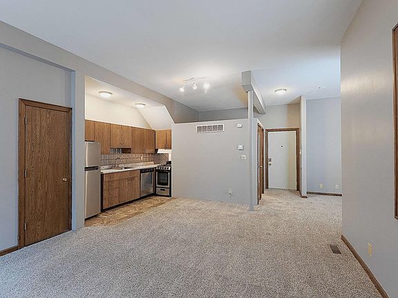 3rd image of 631 S 11th St Suite 1