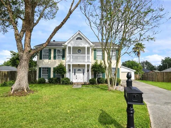 172 Evangeline Trce, Belle Chasse, LA 70037