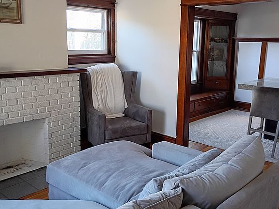 2nd image of 1207 Edwards Ave #1