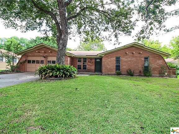 3rd image of 3111 Montana Dr