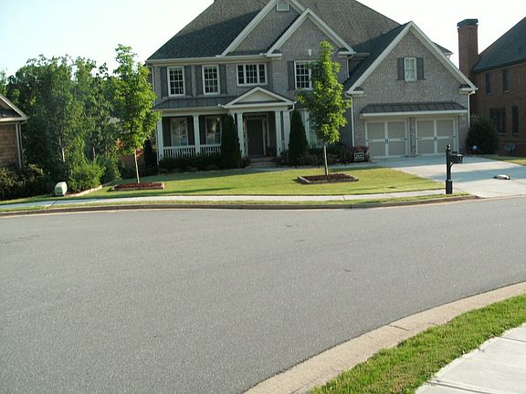 273 Ashleigh Walk Pkwy