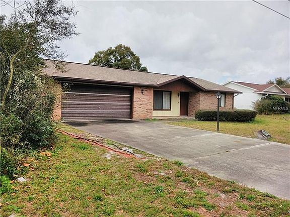 2nd image of 1421 Dandelion Dr